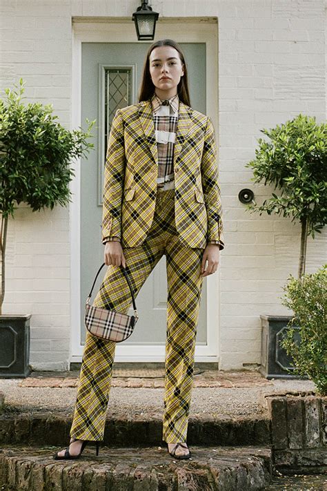 burberry ss21 runway|Burberry collection 2021.